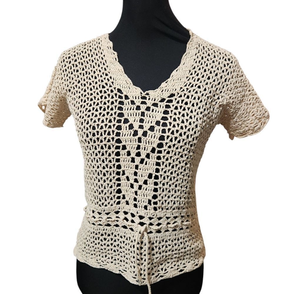 Vintage Crochet Shirt S M Cardigan Ivory Ecru Doily Scallop Loose Weave V Neck